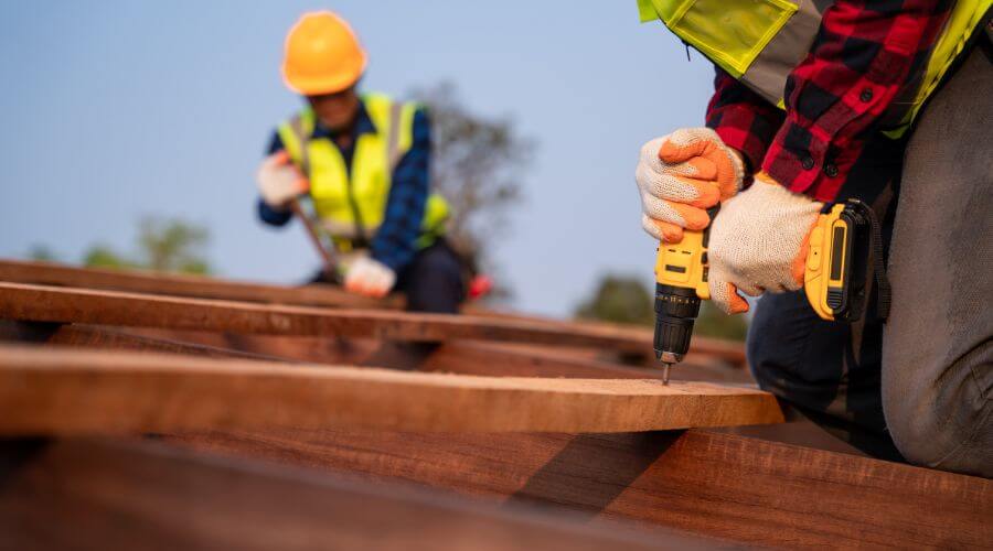 Professional residential roofers in Ludlow Falls, OH